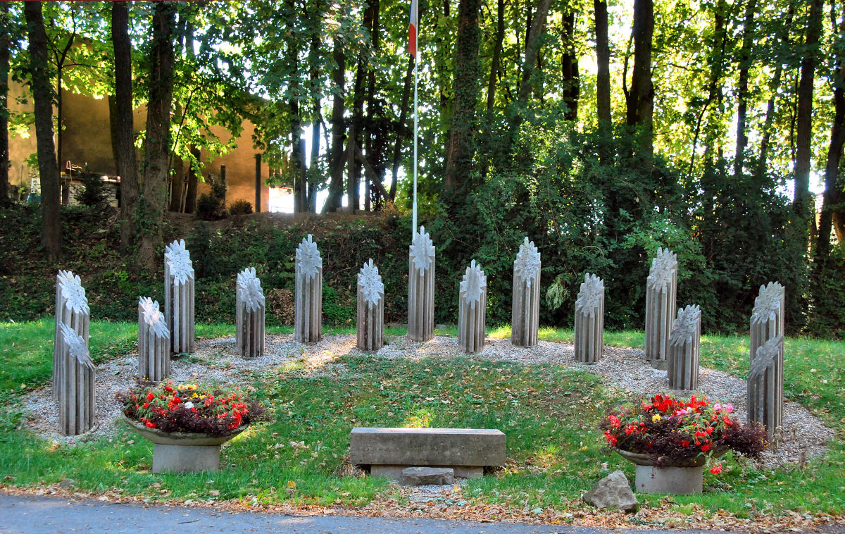 Monument aux morts photo JPH